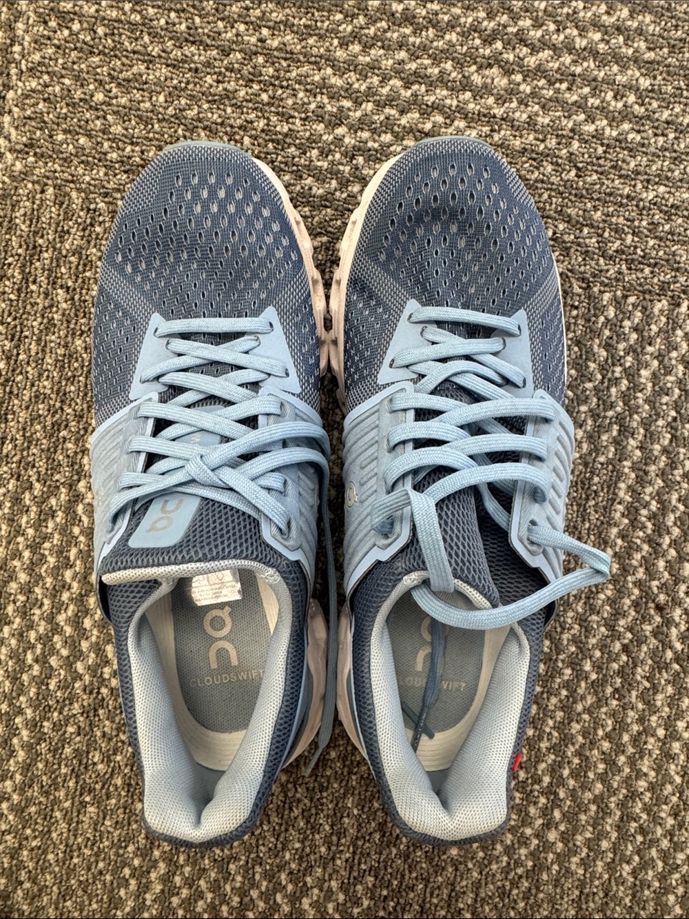 ON RUNNING Cloudswift Sneakers Running Shoes in Blue, size 7.5 - Picture 6 of 10
